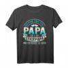 Lustiges Vatertagsgeschenk für Stiefpapa - T-Shirt mit Spruch 'Ich habe zwei Titel - Papa und Stiefpapa - Und ich rocke Sie Beide'