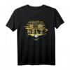 Hast du Holz? Comic Stil Brettspiel T-Shirt mit Holz und Schaf Design – Perfektes Geschenk für Spielfans, Familie & Freunde zu Geburtstag & Weihnachten
