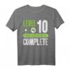 Level 10 Gamer T-Shirt zum Geburtstag - Lustiges Retro Zocker Outfit für Jungen, Mädchen, Kinder und Erwachsene