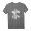 Ja ich bin sportlich ich spiele Dart T-Shirt – Lustiges Dart Geschenk für Dartspieler & Turnierteilnehmer