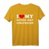 I Love My Super Hot Girlfriend T-Shirt – Humorvolles Vintage Design zum Ausdruck Ihrer Liebe