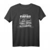 Coole Papas spielen mit der Kettensäge - Lustiges Waldarbeit Herren T-Shirt für Förster, Holzfäller & Waldarbeiter