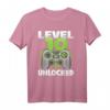 Level 10 Unlocked Gaming T-Shirt zum 10. Geburtstag - Lustiges Geschenk für Jungen, Mädchen, Damen und Herren mit Gaming Controller Design