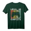 Level 40 Complete Gaming T-Shirt – Perfektes Geburtstagsgeschenk für Männer, Gamer und Videospiel-Fans zum HapDuck