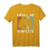 Level 40 Complete Gaming T-Shirt – Perfektes Geburtstagsgeschenk für Männer, Gamer und Videospiel-Fans zum HapDuck