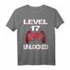 Gamer Level 17 Unlocked Geburtstag Jungen Teenager T-Shirt - Cooles Gaming Outfit für Teenager & Geburtstagsgeschenk