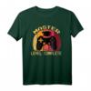Master Level Complete Abschluss Geschenk Gamer T-Shirt – Lustiges Outfit für Absolventen, Studenten & Nerds zum Uni- oder Hochschulabschluss