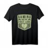 GAMING WAS MY FIRST LOVE - Lustiges Gaming T-Shirt Geschenk für Gamer zum Geburtstag, Weihnachten & Vatertag für Männer & Frauen
