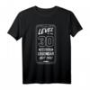 Level 30 Jahre Gamer Geburtstagsshirt für Männer - Legendär seit 1993, Perfektes Geschenk für Zocker & Gamer auf der Party