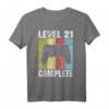 Level 21 Gamer T-Shirt - Perfektes Geburtstagsgeschenk für Männer und Frauen zum 21. Geburtstag mit Video-Game Controller & Level Up Design