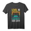 Legendär seit 2011 | Lustiges Gamer T-Shirt Level 10 für Kinder – Perfektes Geburtstags- und Weihnachtsgeschenk für junge Zocker