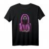 HapDuck Triangle Mask Guard T-Shirt – Offiziell Lizenzierte Netflix, Korean Drama & Game T-Shirts für Männer und Frauen
