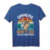 Gamer Respawn T-Shirt - Gamers dont die they respawn, lustiges Gaming Motiv, perfektes Geschenk zum Geburtstag & Weihnachten für Zocker
