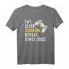 Zockern Eat Sleep Zocken Since 2003 Gamer T-Shirt – Perfektes Geburtstagsgeschenk für Gamer & Gamerin mit coolem Game Controller Design
