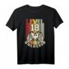 Level 18 Geburtstag Retro Gamer T-Shirt – Witziges Geschenk für Männer, Frauen und Kinder zum 18. Geburtstag mit dem Spruch 'Level 18 Complete unlocked'