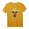 Mei Lederhosn trogt no da Hirsch - Lustiges Trachten T-Shirt für Oktoberfest, Jäger & Festbesucher, Geschenkidee für Männer & Kinder