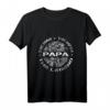 The Man The Myth The Legend Papa T-Shirt - Humorvolles Geburtstagsgeschenk für Papa, Vater & Großvater im Grunge Style zum HapDuck
