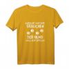 Vorsicht vor dem Frauchen Hund will nur spielen T-Shirt – Lustiges Geschenk für Hundeliebhaberinnen, Geburtstags- & Weihnachtsgeschenk für Hundemädchen