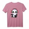 Panda hört Musik T-Shirt – Süßes Pandabär Geschenk für Musikliebhaber, Sänger & Freunde, perfekt für Geburtstag & Weihnachten