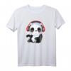 Panda hört Musik T-Shirt – Süßes Pandabär Geschenk für Musikliebhaber, Sänger & Freunde, perfekt für Geburtstag & Weihnachten