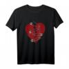 Gebrochenes Herz und Sicherheitsnadeln T-Shirt – Perfektes Geschenk für Liebeskummer, Valentinstag, Geburtstag & Weihnachten für Herzliebhaber