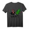 Lustiges Black Cat Geschenk - Pushing Christmas Tree Over Cat T-Shirt für Katzenliebhaber, Weihnachten, Halloween & Geburtstage