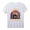 Happy Halloween T-Shirt mit Kürbis, Mond, Fledermäusen und Hexe – Perfekt für Halloween-Partys und saisonale Feierlichkeiten