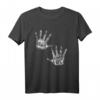 Lustiges Humor T-Shirt mit Hand Gruß - Witziges Geschenk für Freunde, Familie, Weihnachten & Abschlussfeier