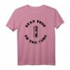 Bleiben Sie der Röhre treu - Vintage Vacuum Radio Tube T-Shirt für Elektronik- und Radioenthusiasten