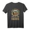 Leicht abgelenkt von Radios Vintage Radio Enthusiasten T-Shirt – Perfektes Geschenk für Sammler & Retro-Fans