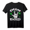 Kleeblatt-Liebhaber T-Shirt für St. Patrick's Day – Irisches Shamrock Motiv als Geschenk für Rockfans, Musiker & irischen Stolz