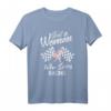 Nur eine Frau, die liebt Racing T-Shirt – Perfektes Geschenk für Damen, Mädchen & Motorsportfans zum Geburtstag, Muttertag oder Jubiläum