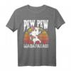 Pew Pew Madafakas Lustiges Gaming T-Shirt – Perfektes Geschenk für PC- und Konsolenspieler, Gamer, Zocker, Shooter Fans und Freunde