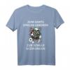 HapDuck T-Shirt mit Aufdruck 'Zur Schule gezwungen' – Lustiges Geschenk für Männer und Frauen zum HapDuck