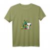 HapDuck Snoopy Woodstock Feiertags-Baum T-Shirt mit V-Ausschnitt - Lizenziertes Peanuts Design für Geburtstags- und Feiertagsfeiern